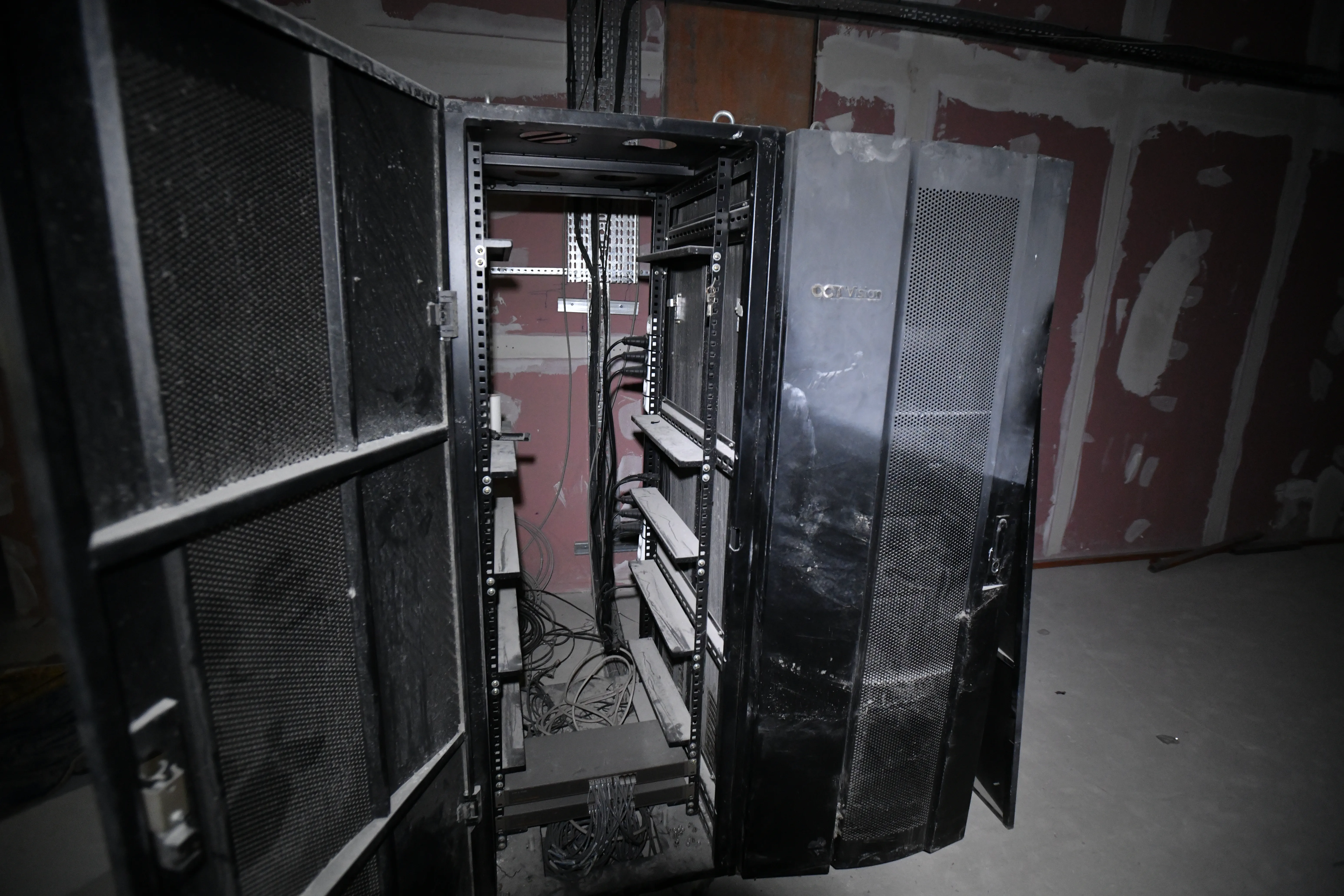 Unused and broken technical equipment